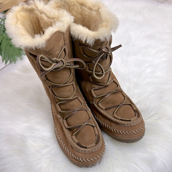 L.L. Bean Shoes - L.L. Bean Brown Shearling-Lined Boots